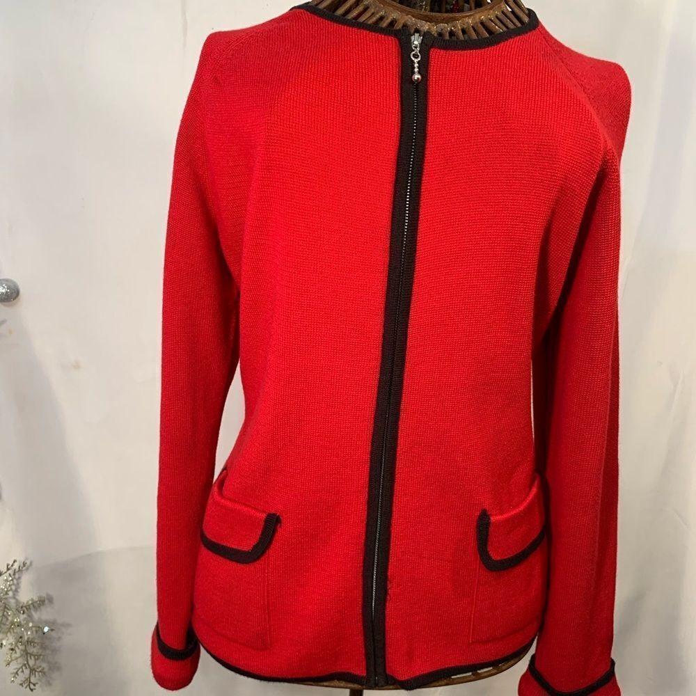 Signature Expressions Red/Black Zip Up Women’s Sweater